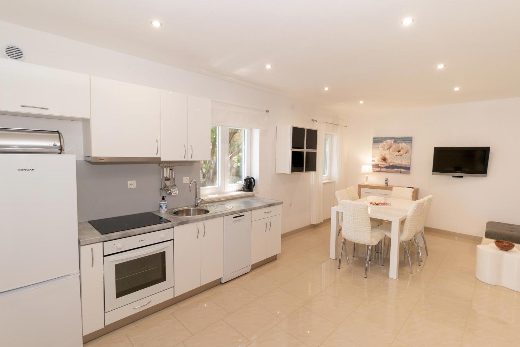 Apartments Srdanovic Omiš Zewnętrze zdjęcie