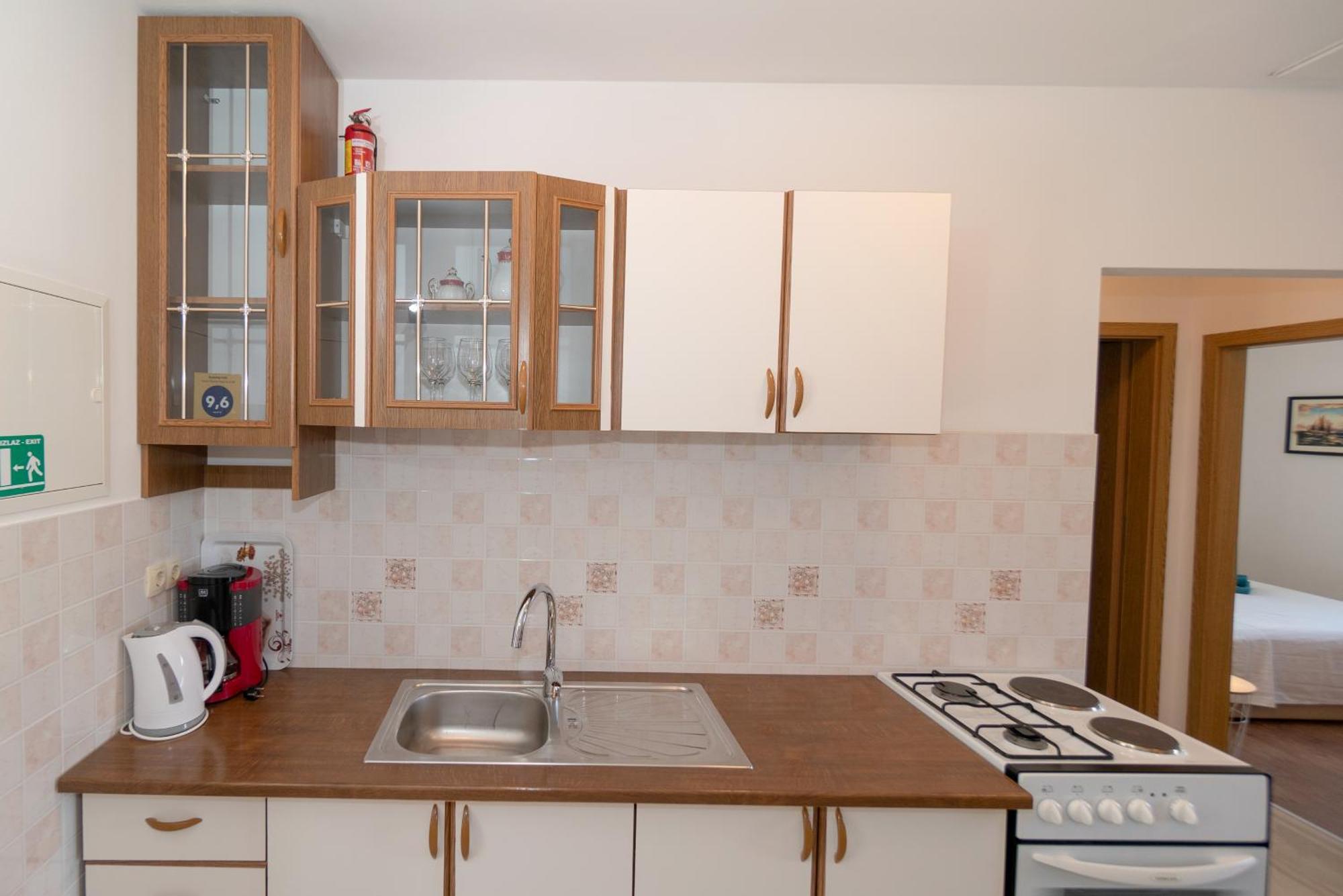 Apartments Srdanovic Omiš Zewnętrze zdjęcie